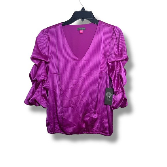Vince Camuto Tops - Vince Camuto V-neck Bubble Sleeve Satin Stripe Top in vibrant fuschia Size: M